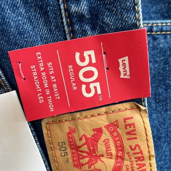 New! Levi’s mens SZ 34/32 regular blue jeans. - Picture 4 of 9